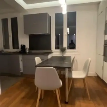 Luxury Flat Champs-élysées Monceau
